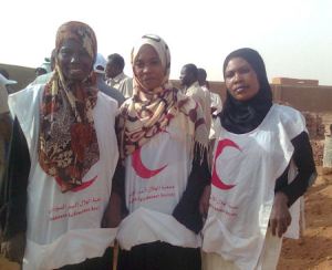 Frivillige i Sudan Røde halvmåne klare for å hjelpe flom rammede